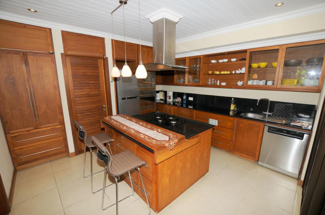 Villa Oasis Pereybere Beach Exteriör bild